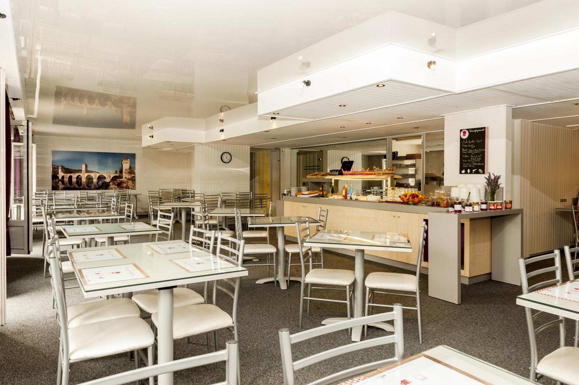 Brit Hotel Cahors - Le Valentre Bagian luar foto